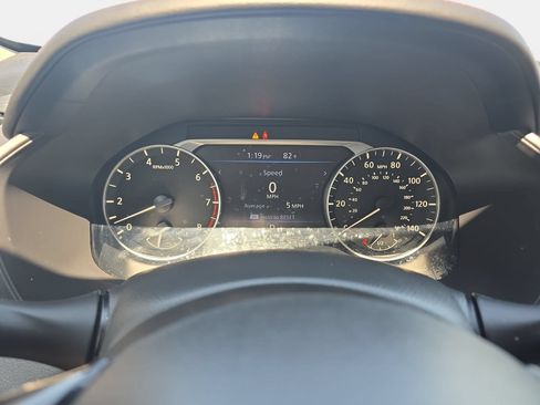 Used 2024 Nissan Altima 2.5 SR FWD image 18