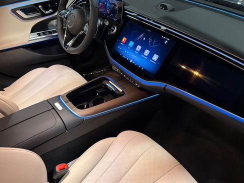 New 2027 Mercedes-Benz E 450 4MATIC Sedan image 14