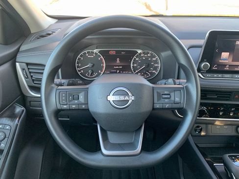 New 2026 Nissan Rogue S image 7