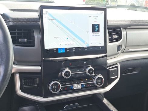 Certified 2023 Ford Expedition Max XLT image 29