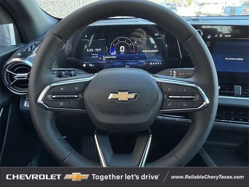 New 2026 Chevrolet Equinox LT w/ Safety and Technology Package image 12