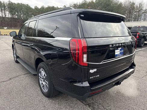 Used 2025 Ford Expedition Max Active image 5