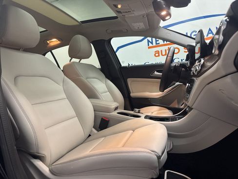 Used 2019 Mercedes-Benz GLA 250 4MATIC image 20