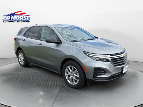 Used 2024 Chevrolet Equinox LS w/ LS Convenience Package FWD image 7