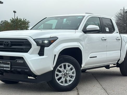 New 2026 Toyota Tacoma SR5 image 36