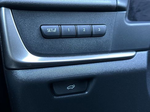 Used 2023 Lexus RZ 450e Premium w/ Technology Package image 31