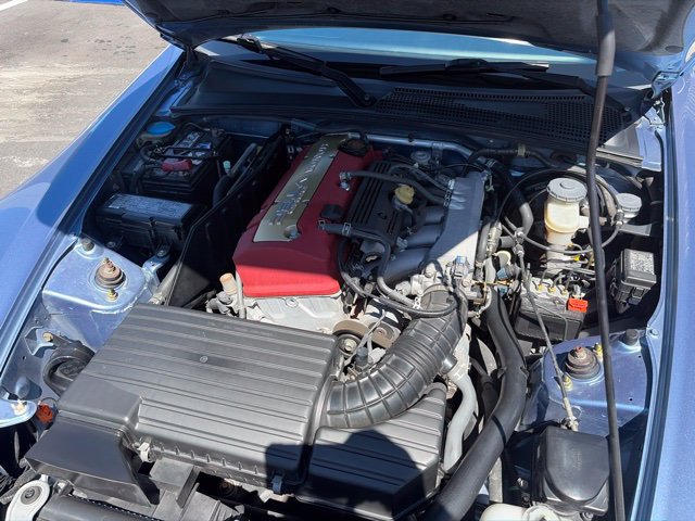 Used 2004 Honda S2000 image 2