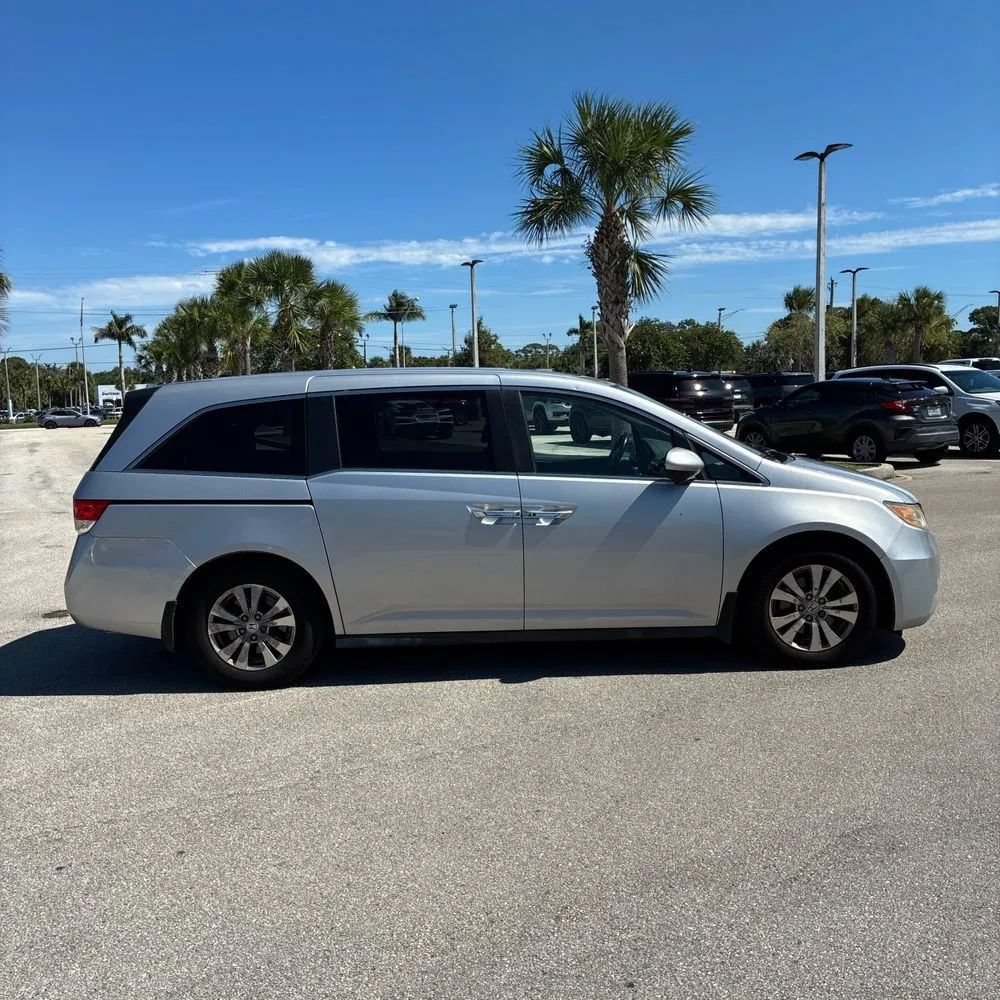 Used 2014 Honda Odyssey EX-L image 10