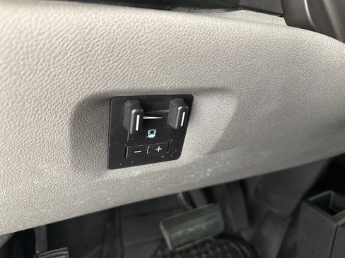 Used 2013 Chevrolet Silverado 1500 W/T w/ LS Package image 23