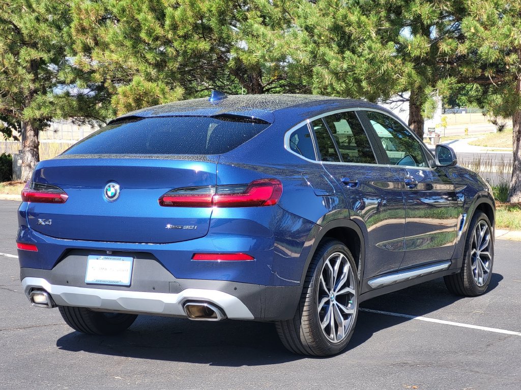 Used 2022 BMW X4 xDrive30i w/ Premium Package 2 AWD/4WD image 10