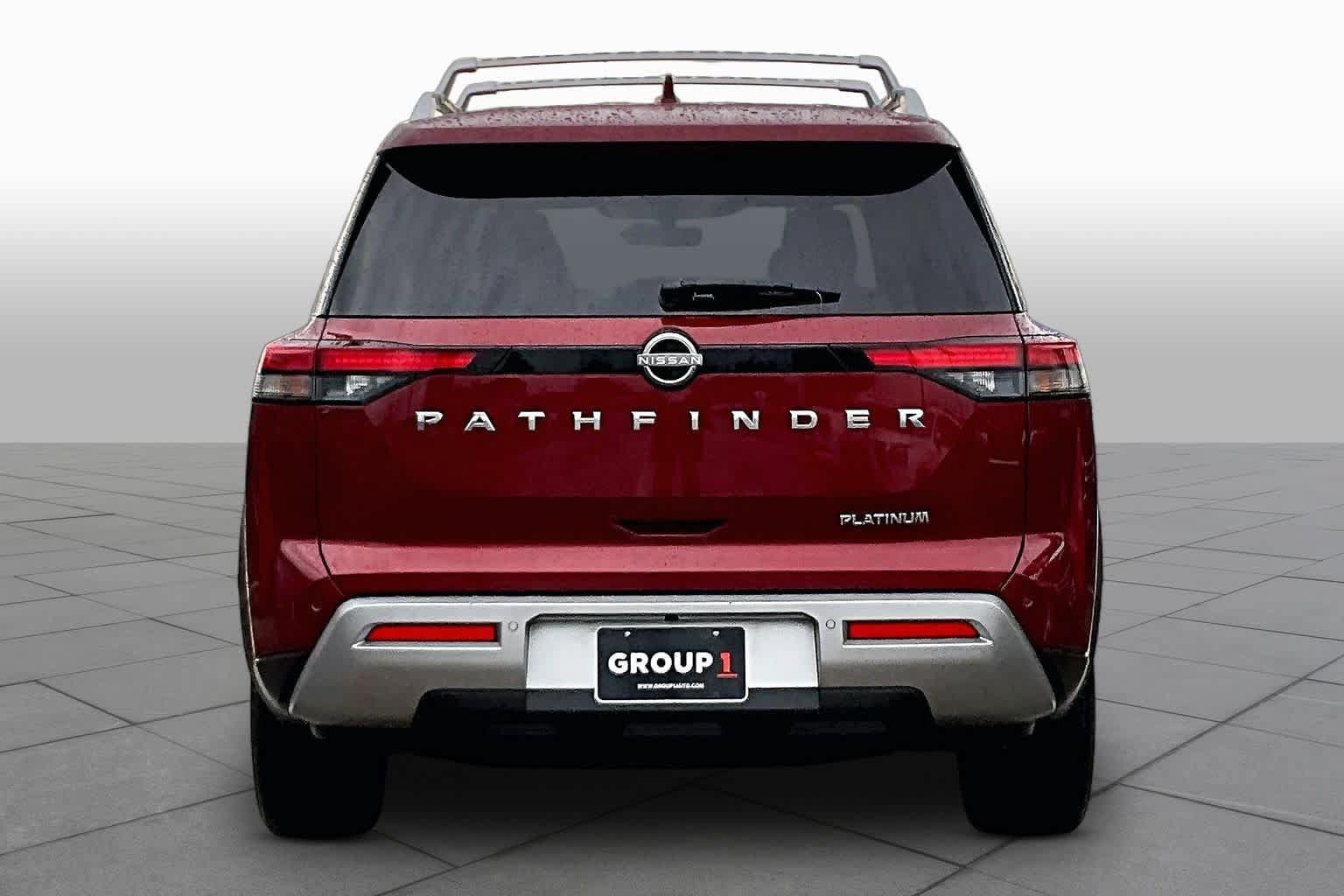 Certified 2023 Nissan Pathfinder Platinum FWD image 5