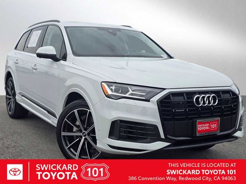 Used 2022 Audi Q7 3.0T Prestige w/ Prestige Package image 1