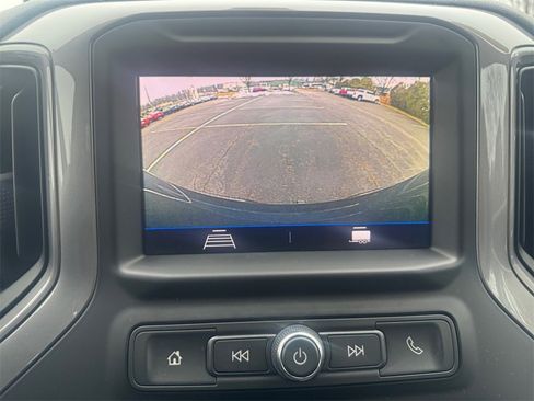 Used 2021 Chevrolet Silverado 1500 Custom image 18