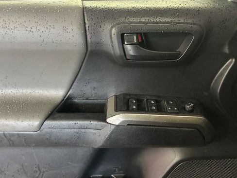 Certified 2020 Toyota Tacoma SR5 w/ Technology Package image 12