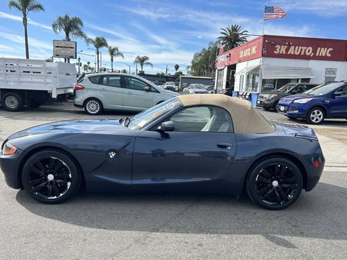 Used 2003 BMW Z4 2.5i RWD image 5