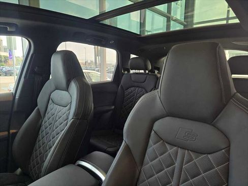 New 2026 Audi SQ7 Prestige image 21