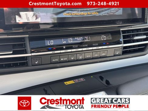 Certified 2025 Toyota Sienna XLE AWD/4WD image 27