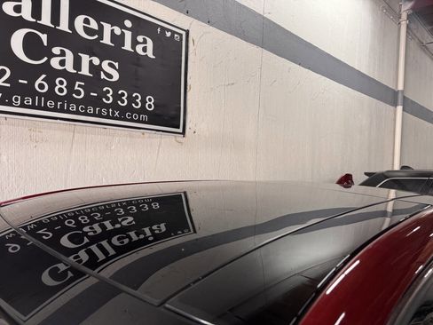 Used 2017 Ford Edge Titanium w/ Equipment Group 301A image 9