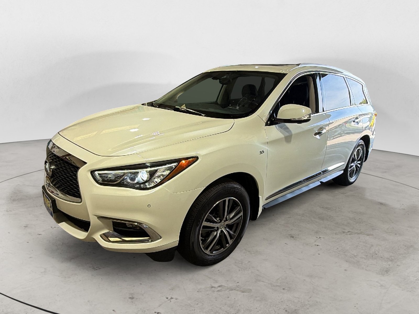 Used 2017 INFINITI QX60 Luxe w/ Premium Plus Package AWD/4WD image 1