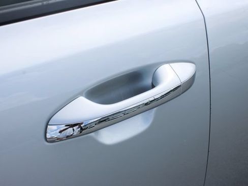 Used 2018 Kia Optima LX FWD image 9