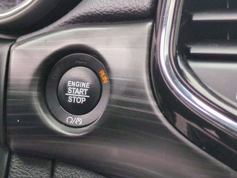 Used 2020 Jeep Grand Cherokee Altitude image 18