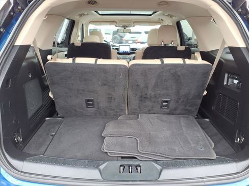 Used 2020 Ford Explorer Limited image 24