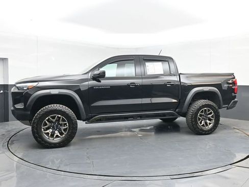 Used 2024 Chevrolet Colorado ZR2 AWD/4WD image 11