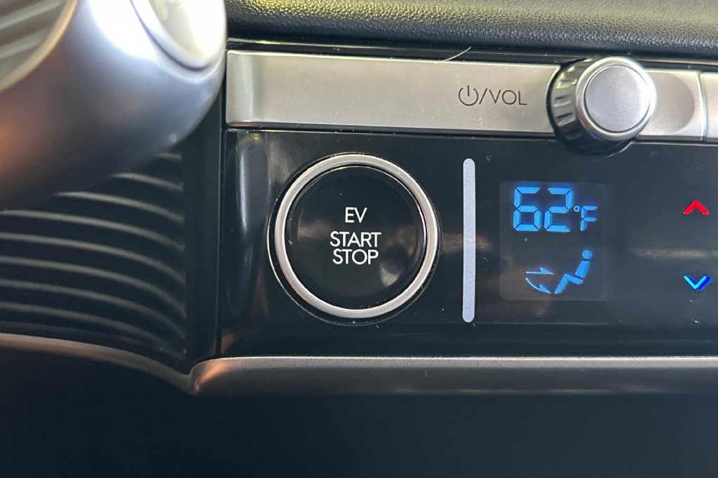 Used 2024 Hyundai Ioniq 5 SEL RWD image 26