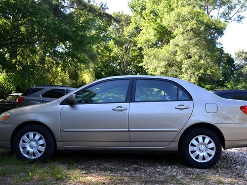 Used 2006 Toyota Corolla LE FWD image 7