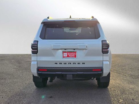 Certified 2025 Toyota 4Runner TRD Sport Premium w/ Tow Technology Package image 5