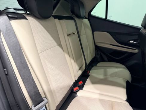 Used 2019 Buick Encore Preferred AWD/4WD image 33