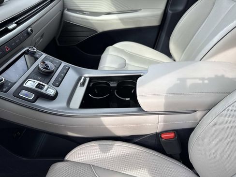 Used 2024 Hyundai Palisade Calligraphy image 21