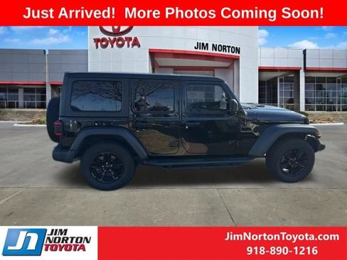 Used 2020 Jeep Wrangler Unlimited Sport AWD/4WD image 8