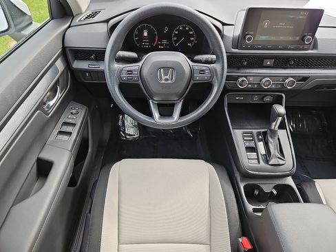 Used 2023 Honda CR-V LX image 11
