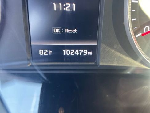 Used 2022 Kia K5 LXS FWD image 15