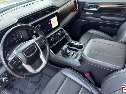 Used 2024 GMC Sierra 1500 Denali w/ Technology Package AWD/4WD image 10