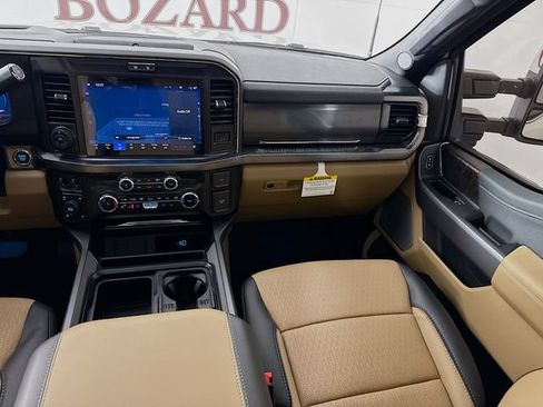 New 2026 Ford F250 Lariat w/ Lariat Ultimate Package image 29