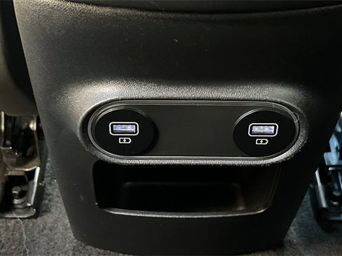 Certified 2024 Hyundai Ioniq 5 SE image 17