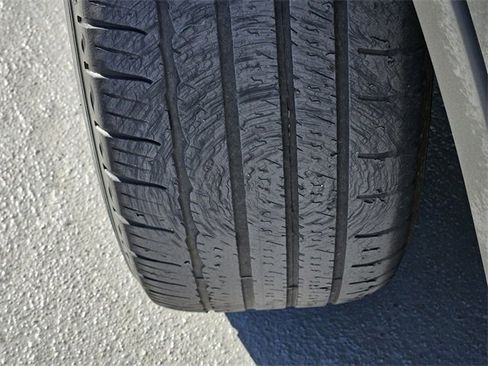 Used 2022 Lincoln Corsair FWD image 11