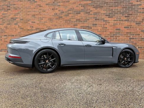 New 2026 Porsche Panamera 4 image 7