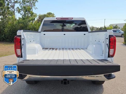 New 2026 GMC Sierra 1500 SLE AWD/4WD image 5