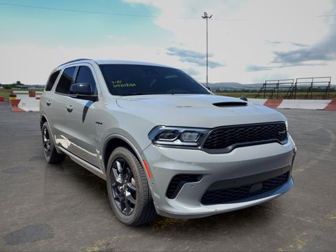 Used 2026 Dodge Durango GT AWD/4WD image 2