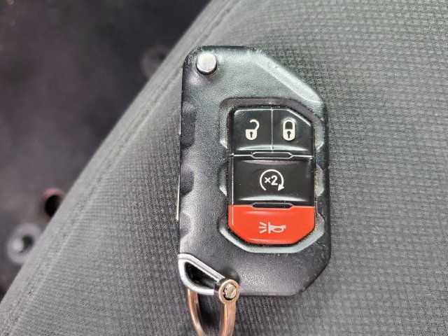 Used 2021 Jeep Wrangler Unlimited Sport AWD/4WD image 25