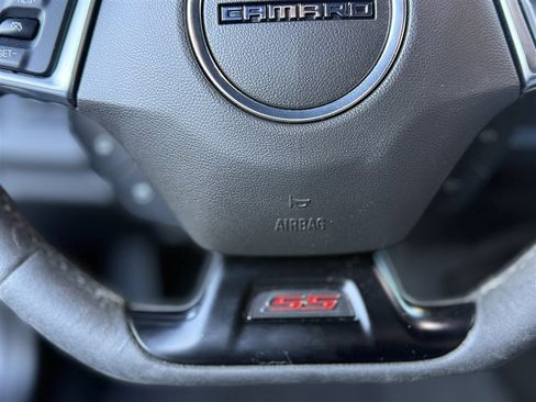 Used 2021 Chevrolet Camaro SS image 26