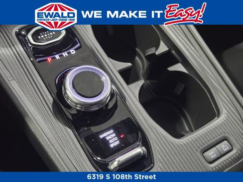 New 2026 Jeep Cherokee Limited AWD/4WD image 7