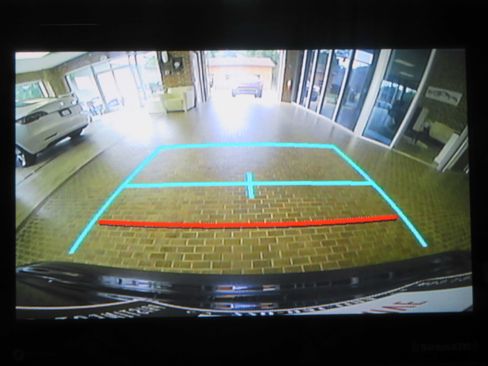Used 2021 Toyota Corolla LE FWD image 38