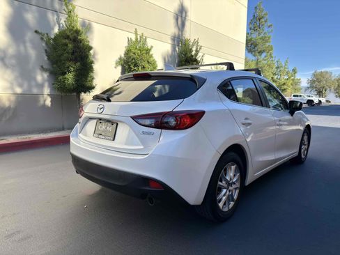 Used 2015 MAZDA MAZDA3 i Grand Touring image 7