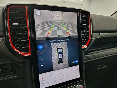 Used 2025 Ford Ranger Raptor image 5