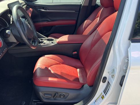 Used 2022 Toyota Camry XSE AWD/4WD image 11