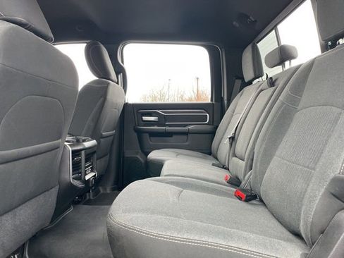 Used 2020 RAM 2500 Big Horn w/ Level 2 Equipment Group image 12